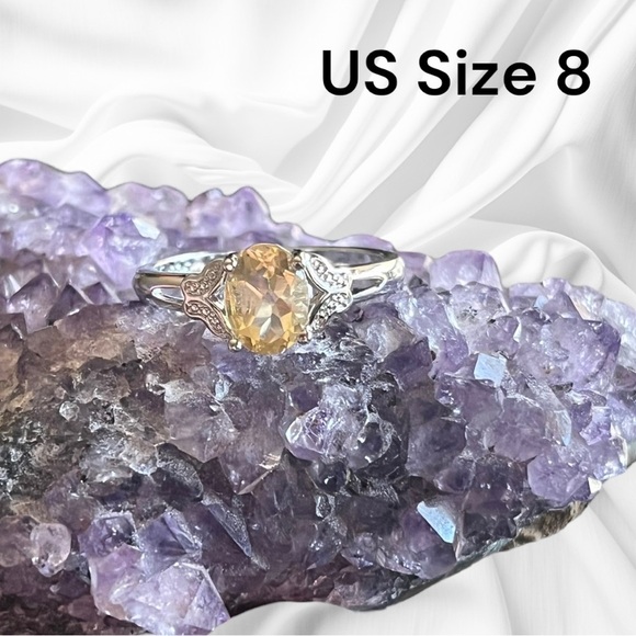 Natural Citrine Gemstone Ring - Picture 2 of 8